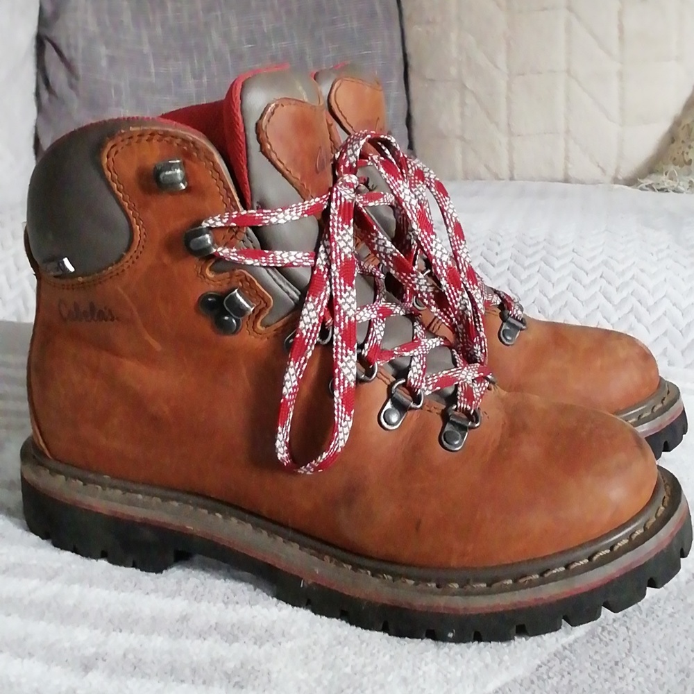 Cabela's Hiking Boots
